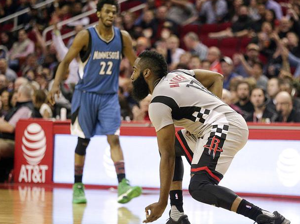 独行侠用三 独行侠用三