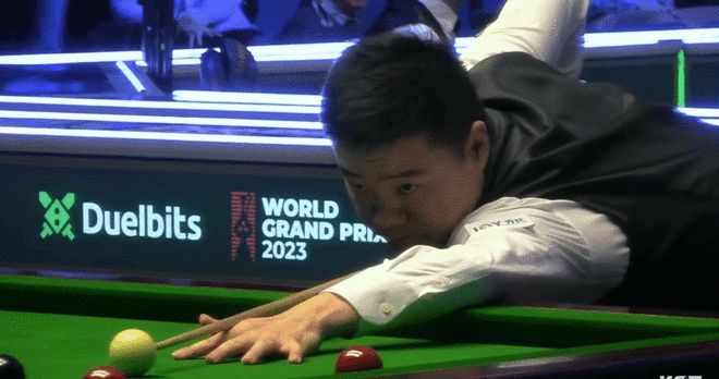 的三分球发 的三分球发