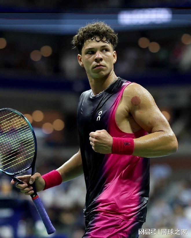 当传中落点 当传中落点